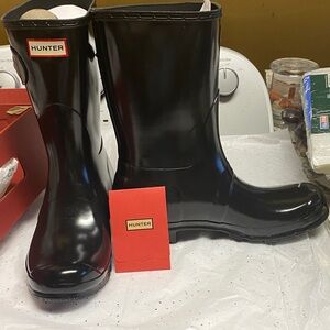 Hunter Glossy Black Boots